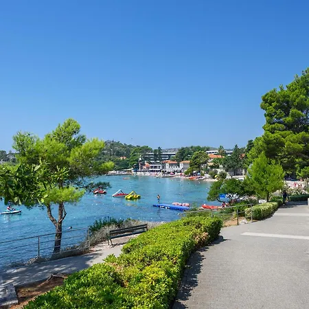 Вилла Luxury G With Private Pool And Near Dubrovnik